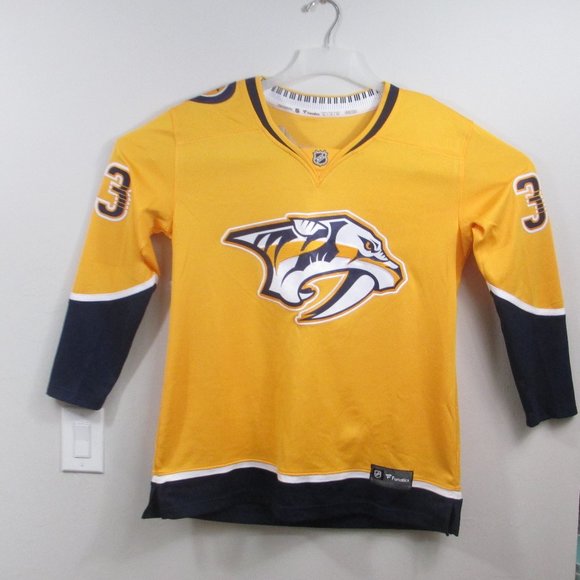 Nashville Predators Jersey - Picture 1 of 9
